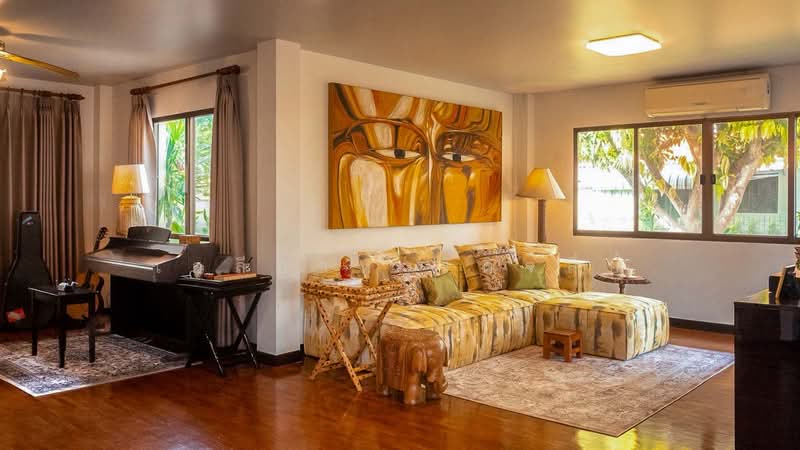 4-Bedroom House for Rent in Mae Hia, Chiang Mai | Near International Schools, Chiang Mai, Mae Hia, Muang Chiang Mai, Chiang Mai, 4 Bedrooms, 250 sqm, Single Detached House For Rent, by Elijah Ridgley, 500223550 - DDproperty.com