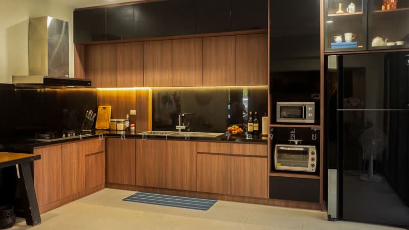 ให้เช่าบ้านเดี่ยว 4 ห้องนอน แม่เหียะ เชียงใหม่ | ใกล้โรงเรียนนานาชาติ, เชียงใหม่, แม่เหียะ, เมืองเชียงใหม่, เชียงใหม่, 250 ตร.ม., บ้านเดี่ยว ให้เช่า, โดย เอลียาห์ ริดจ์ลี่ย์, 500223550 - DDproperty.com