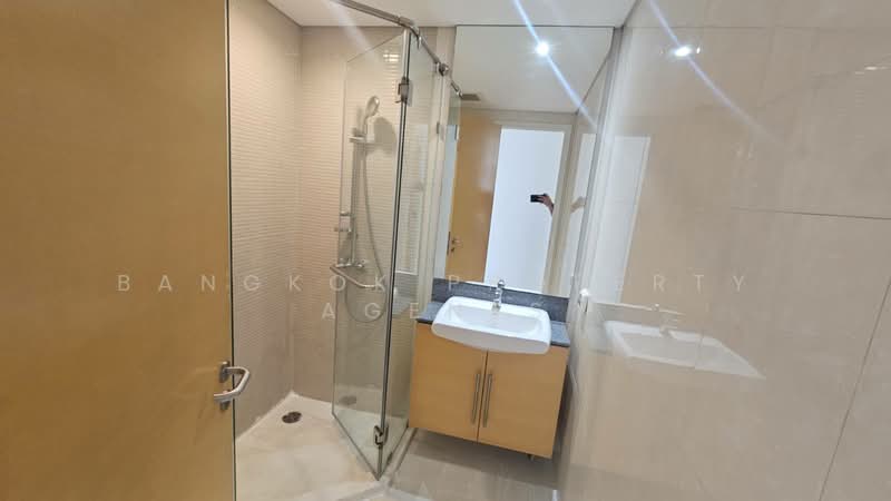 Fullerton Sukhumvit, Bangkok, Sukhumvit Road, Khlong Tan Nua, Watthana, Bangkok, 2 Bedrooms, 100 sqm, Condo For Rent, by BANGKOK PROPERTY AGENTS, 500223556 - DDproperty.com