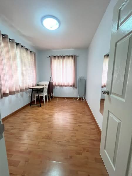 Village Park Sriracha, Chon Buri (Pattaya), Laem Chabang, Bang Lamung, Bang Lamung (Pattaya), Chon Buri (Pattaya), 3 Bedrooms, 208 sqm, Single Detached House For Rent, by Infinity EEC (Thailand) Co., Ltd., 500223564 - DDproperty.com