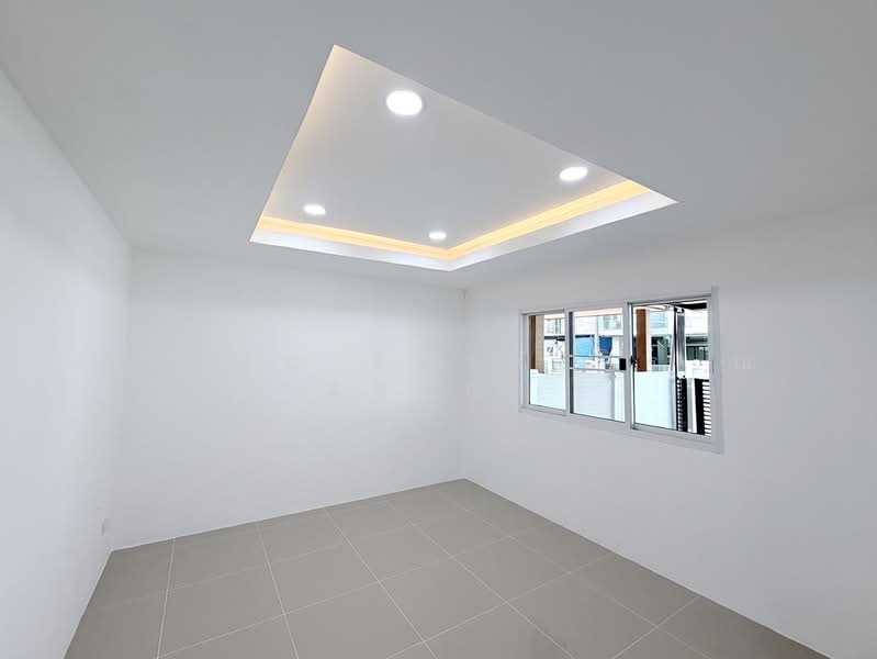 บ้านภัทรทรัพย์ ซอยเปียร์นนท์3 ถนนลำลูกกา ต.คูคต อ.ลำลูกกา จ.ปทุมธานี, ปทุมธานี, ลำลูกกา, คูคต, ลำลูกกา, ปทุมธานี, 158 ตร.ม., บ้านแฝด ขาย, โดย ภัทรนัน อิศรางกูร ณ อยุธยา, 500223576 - DDproperty.com