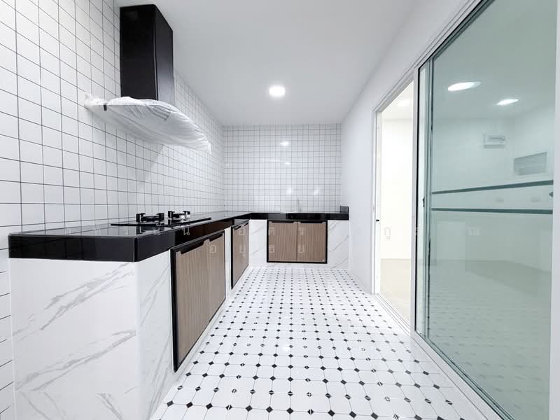 บ้านภัทรทรัพย์ ซอยเปียร์นนท์3 ถนนลำลูกกา ต.คูคต อ.ลำลูกกา จ.ปทุมธานี, ปทุมธานี, ลำลูกกา, คูคต, ลำลูกกา, ปทุมธานี, 158 ตร.ม., บ้านแฝด ขาย, โดย ภัทรนัน อิศรางกูร ณ อยุธยา, 500223576 - DDproperty.com