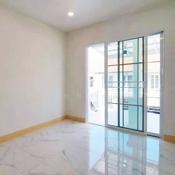 บัวทอง 4, Nonthaburi, Bang Khu Rat, Bang Bua Thong, Nonthaburi, 4 Bedrooms, 144 sqm, Townhouse For Sale, by AJHOMECENTER - คุณนัท, 500223584 - DDproperty.com