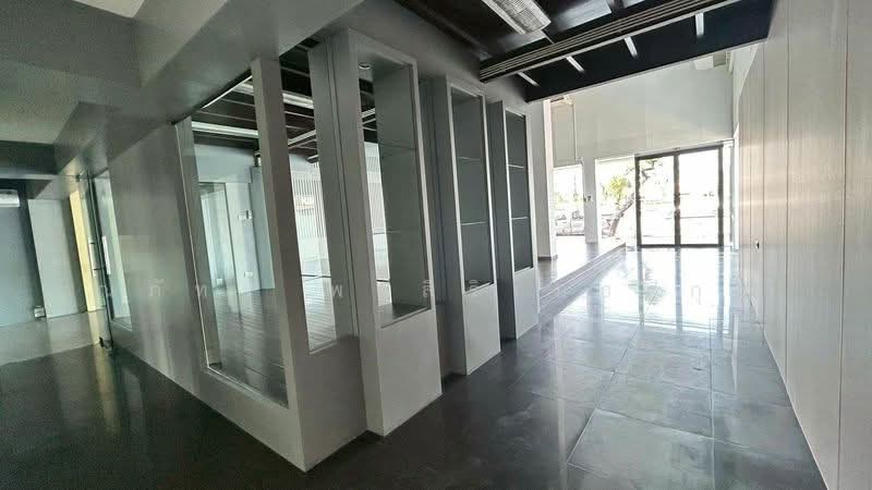 ให้เช่าอาคารพาณิชย์ 4 ชั้น ใกล้สนามบินสุวรรณภูมิ 860 ตรม. (TO8-01026), สมุทรปราการ, ราชาเทวะ, บางพลี, สมุทรปราการ, 860 ตร.ม., ตึกแถว-อาคารพาณิชย์ ให้เช่า, โดย ณภัทร พรสิริเมธากุล, 500223588 - DDproperty.com