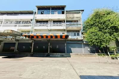 ขาย - อาคารพาณิชย์ เนื้อที่ 72 ตร.ว. ซอยลาดพร้าว 45, กรุงเทพ