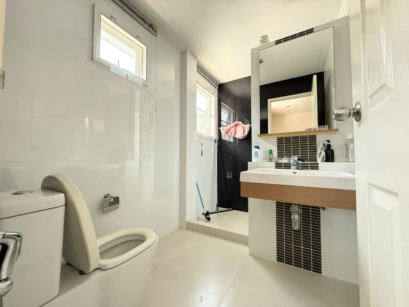 CASA Legend Kaset – Nawamintr, Bangkok, Soi Ramintra 14, Tha Rang, Bang Khen, Bangkok, 4 Bedrooms, 236 sqm, Single Detached House For Rent, by ดนิตา จุมพลา, 500223607 - DDproperty.com