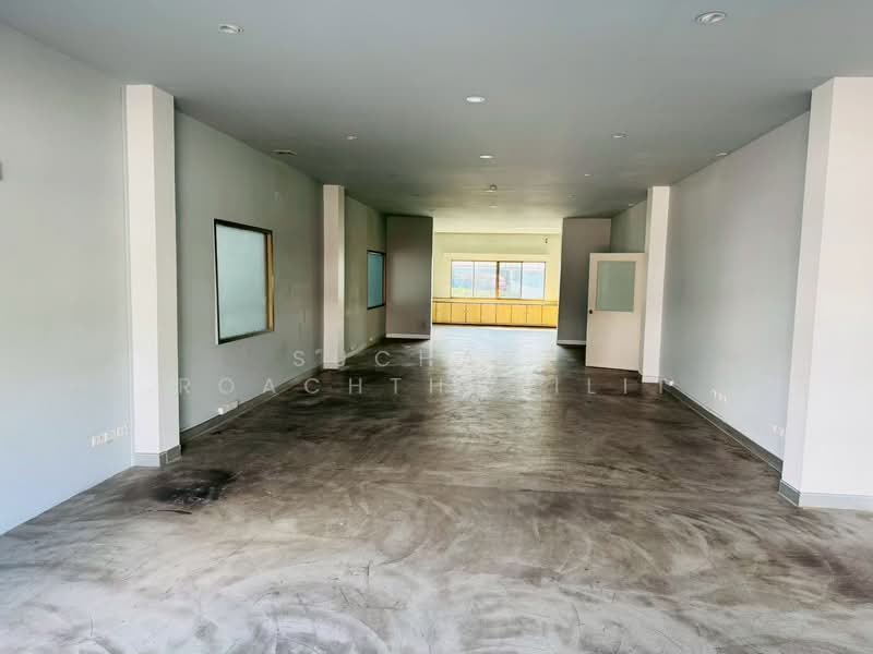 Office and Warehouse for Rent size 1,315 sqm., Udom Suk area., Bangkok, sukhumvit 66/1, Bang Chak, Phra Khanong, Bangkok, , 1,315 sqm, Office Space For Rent, by Suchart Roachthavilit, 500223609 - DDproperty.com