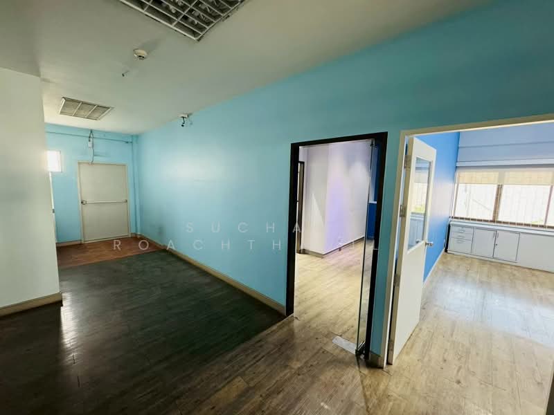 Office and Warehouse for Rent size 1,315 sqm., Udom Suk area., Bangkok, sukhumvit 66/1, Bang Chak, Phra Khanong, Bangkok, , 1,315 sqm, Office Space For Rent, by Suchart Roachthavilit, 500223609 - DDproperty.com