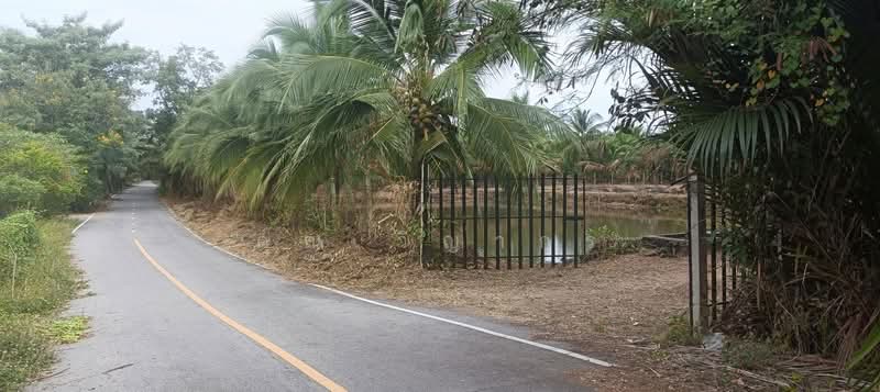 ขายบ้านเดี่ยวพร้อมที่ดิน 3 ไร่ 73 ตรว. ทำเลดี ใกล้ตลาดน้ำอัมพวา, สมุทรสงคราม, ลาดใหญ่, เมืองสมุทรสงคราม, สมุทรสงคราม, 5,092 ตร.ม., บ้านเดี่ยว ขาย, โดย คุณ วิญากร, 500223623 - DDproperty.com