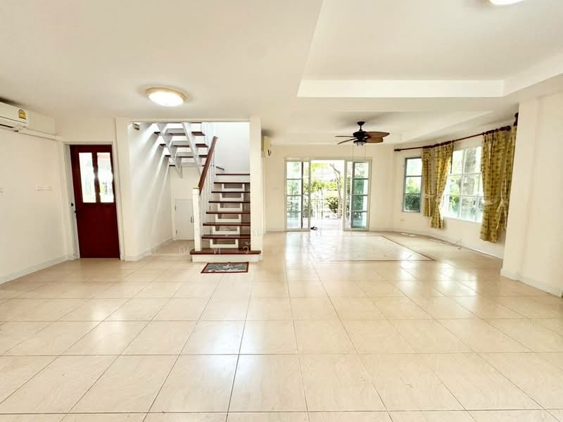 Chonlada Wat Lad Pla Duk, Nonthaburi, Bang Rak Yai, Bang Bua Thong, Nonthaburi, 3 Bedrooms, 150 sqm, Single Detached House For Sale, by กรณวัสส์ กัณฑวัสส์วงส์, 500223625 - DDproperty.com