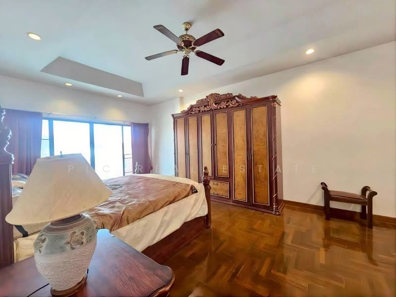 2-Storey House for Sale in Jomtien Pattaya, Chon Buri (Pattaya), Bang Lamung, Bang Lamung (Pattaya), Chon Buri (Pattaya), 4 Bedrooms, 320 sqm, Single Detached House For Sale, by PLC real estate, 500223637 - DDproperty.com