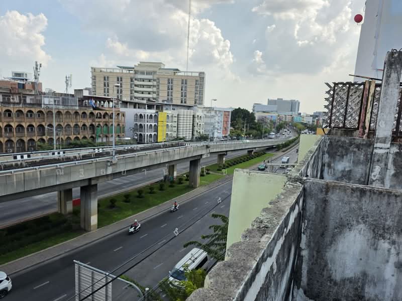 ขายอาคารพาณิชย์ติดถนนอรุณอัมรินทร์ ใก้ลแยกอรุณอัมรินทร์ เหมาะทำธุรกิจ, กรุงเทพ, อรุณอัมรินทร์, อรุณอมรินทร์, บางกอกน้อย, กรุงเทพ, 300 ตร.ม., ตึกแถว-อาคารพาณิชย์ ขาย, โดย ณัฐธยาน์ ไชยวรุตย์, 500223639 - DDproperty.com