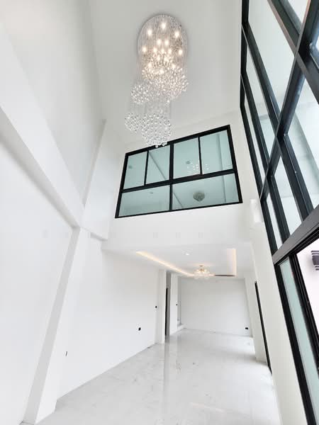 โฮมออฟฟิต ติดถนน ข้าวหลาม บางแสน, ชลบุรี, ข้าวหลาม, เหมือง, เมืองชลบุรี, ชลบุรี, 360 ตร.ม., บ้านเดี่ยว ขาย, โดย ธีรพล สกุลเอก, 500223662 - DDproperty.com