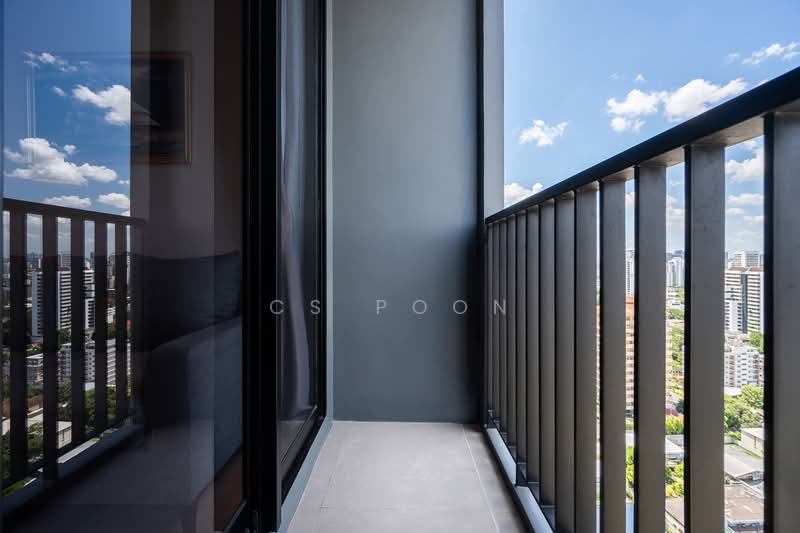 Maru Ekkamai 2, Bangkok, 70-5 Sukhumvit 63 Road, Phra Kanong Nua, Watthana, Bangkok, 2 Bedrooms, 54 sqm, Condo For Rent, by CS Poon, 500223673 - DDproperty.com