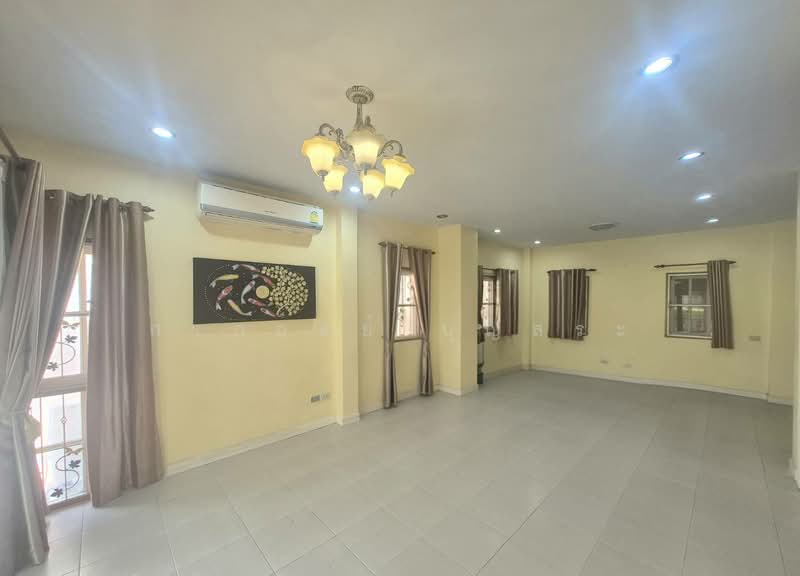 Baan Burirom Wongwaen - Pinklao บ้านบุรีรมย์ วงแหวน - ปิ่นเกล้า, Nonthaburi, Plai Bang, Bang Kruai, Nonthaburi, 3 Bedrooms, 140 sqm, Semi-Detached House (Twin House) For Sale, by กรกฤตย์ บุญสระ, 500223683 - DDproperty.com