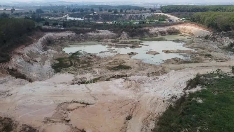 Beautiful plot of land for sale, opposite Rojana Bowin 2 Industrial Estate., Chon Buri (Pattaya), Bo Win, Si Racha, Chon Buri (Pattaya), , 62,400 sqm, Land For Sale, by A House Property Co.,Ltd., 500223710 - DDproperty.com