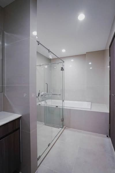 IDEO Mobi Sukhumvit 66, Bangkok, 2578 Soi Sukhumvit 66 Sukhumvit Road, Bang Chak, Phra Khanong, Bangkok, 2 Bedrooms, 53 sqm, Condo For Rent, by RE PROPERTY CO.,LTD., 500223755 - DDproperty.com