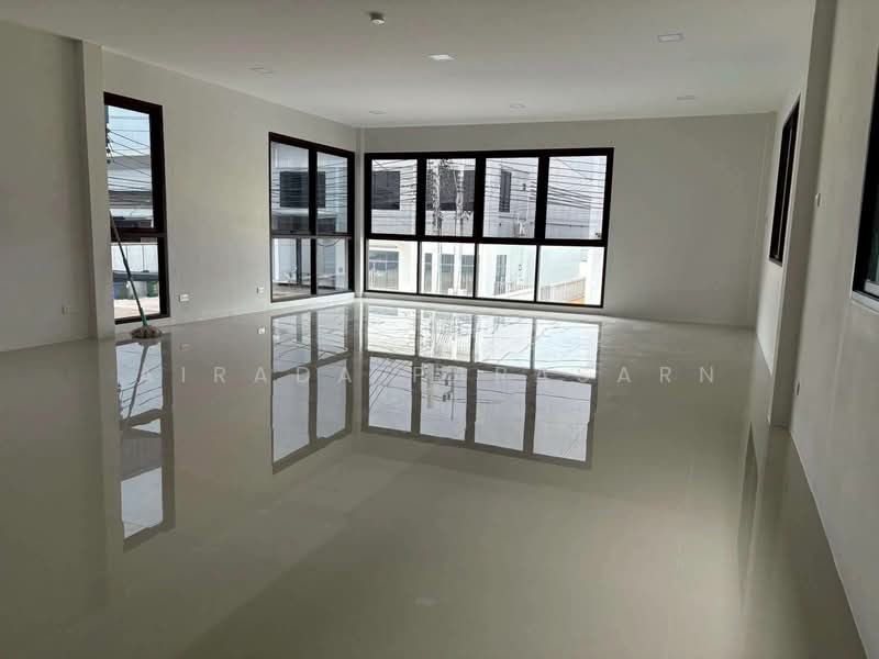Prime Estate, สมุทรปราการ, บางเสาธง, บางเสาธง, สมุทรปราการ, 504 ตร.ม., โกดัง-โรงงาน ให้เช่า, โดย Airada Parasarn, 500223756 - DDproperty.com