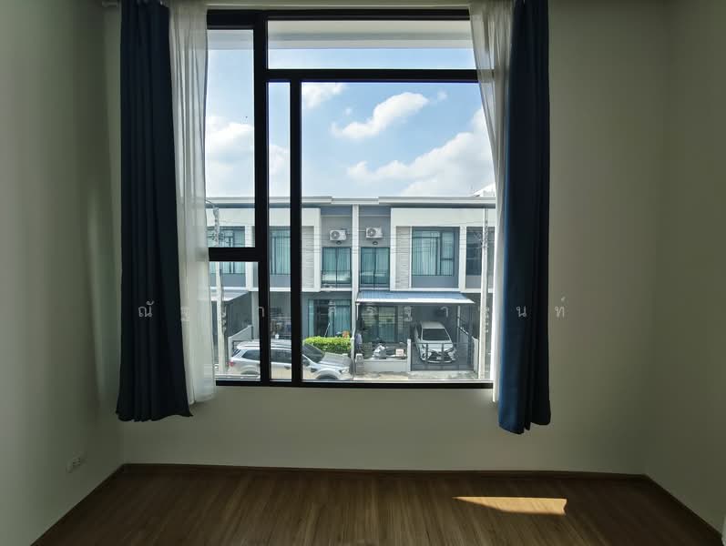 Grande Pleno Watcharapol-Sukhaphiban 5, Bangkok, Sukhapibal 5 Road, O-Ngoen, Sai Mai, Bangkok, 3 Bedrooms, 100 sqm, Townhouse For Sale, by ณัฐยา ศิริฐานนท์, 500223763 - DDproperty.com