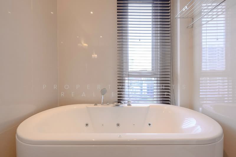 The Oleander, Bangkok, 44 Soi Sukhumvit 11, Khlongtoei Nua, Watthana, Bangkok, 2 Bedrooms, 125 sqm, Condo For Rent, by PROPERTYSIGHTS REAL ESTATE, 500223774 - DDproperty.com