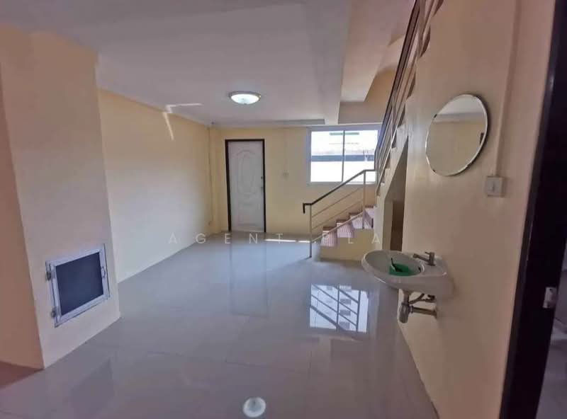 For Rent - For Rent: 4-Story Commercial Building near Sri Lasalle Yellow Line BTS (SPSAD3910), Bangkok