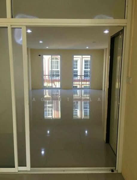 For Rent - For Rent: 4-Story Commercial Building near Sri Lasalle Yellow Line BTS (SPSAD3910), Bangkok