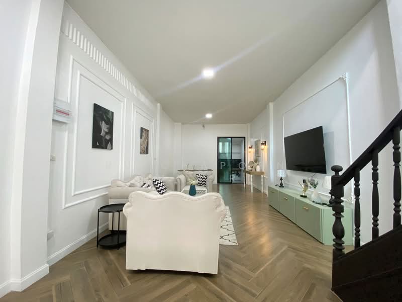 ให้เช่า - ทาวน์เฮ้าส์ให้เช่า – โซนสุเทพ | เมืองเชียงใหม่ ค่าเช่า 18,000 บาท / เดือน รหัสทรัพย์ : No.3H070, เชียงใหม่