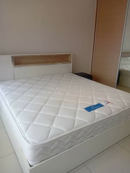 The Lofts Ekkamai, Bangkok, 1415 Sukhumvit Road, Phra Kanong Nua, Watthana, Bangkok, 1 Bedroom, 45 sqm, Condo For Rent, by Saleela Utariyaprasit, 500223796 - DDproperty.com