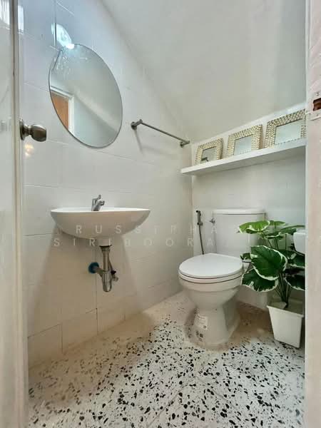 townhome for sale Pannathorn 3 Village, Praprapanimit pattaya, Chon Buri (Pattaya), Bang Lamung, Bang Lamung (Pattaya), Chon Buri (Pattaya), 2 Bedrooms, 72 sqm, Townhouse For Sale, by Saimaii Russiphat, 500223798 - DDproperty.com