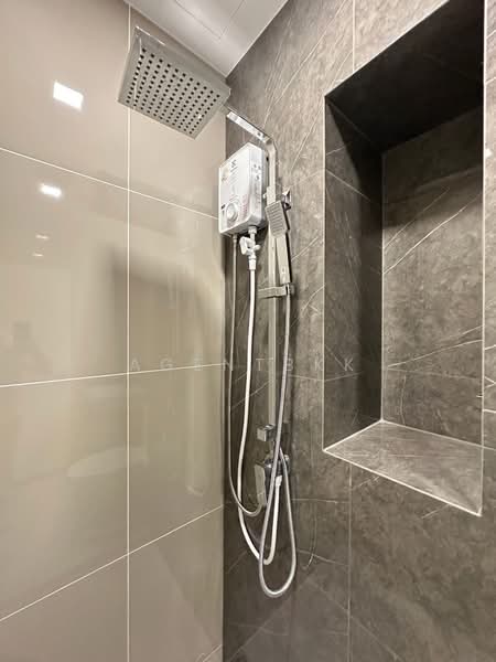 The Tree Pattanakarn-Ekkamai, Bangkok, 89 Phatthanakan Road, Suan Luang, Suan Luang, Bangkok, Studio, 26 sqm, Condo For Rent, by Agentbkk, 500223805 - DDproperty.com