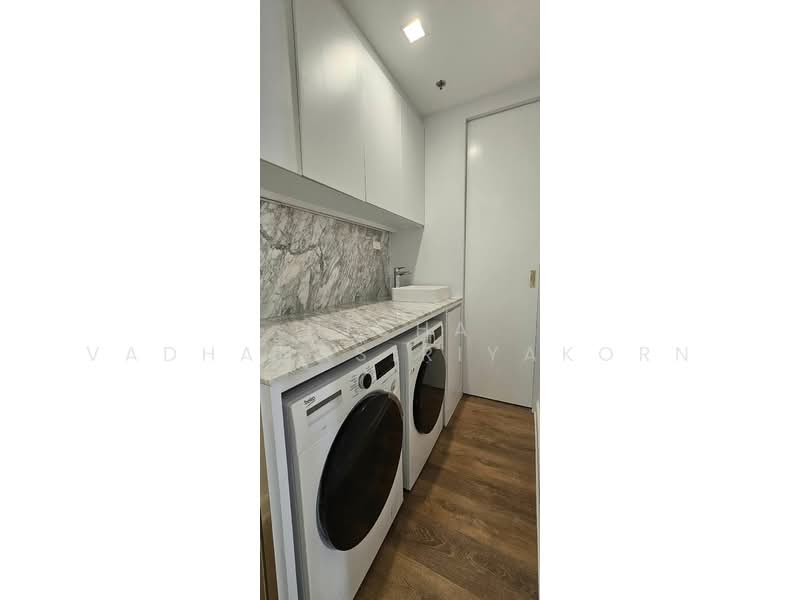 Noble BE33, Bangkok, 19 Soi Sukhumvit 33, Khlong Tan Nua, Watthana, Bangkok, 3 Bedrooms, 136 sqm, Condo For Rent, by Nicha Vadhanasiriyakorn, 500223808 - DDproperty.com