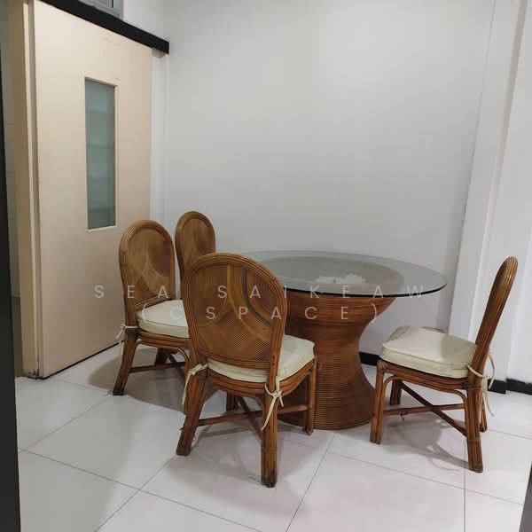 บ้าน ใกล้เซ็นทรัลบางนา, Bangkok, Bang Na Nuea, Bang Na, Bangkok, 3 Bedrooms, 70 sqm, Townhouse For Rent, by Sea Saikeaw, 500223826 - DDproperty.com