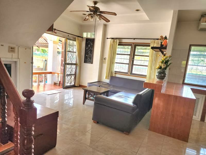 เช่าบ้านเดี่ยว 2 ชั้น พร้อมเฟอร์ครบบ้านส่วนตัวไม่มีส่วนกลาง, นครราชสีมา, สุรนารี, เมืองนครราชสีมา, นครราชสีมา, 280 ตร.ม., บ้านเดี่ยว ให้เช่า, โดย วิรณี, 500223829 - DDproperty.com