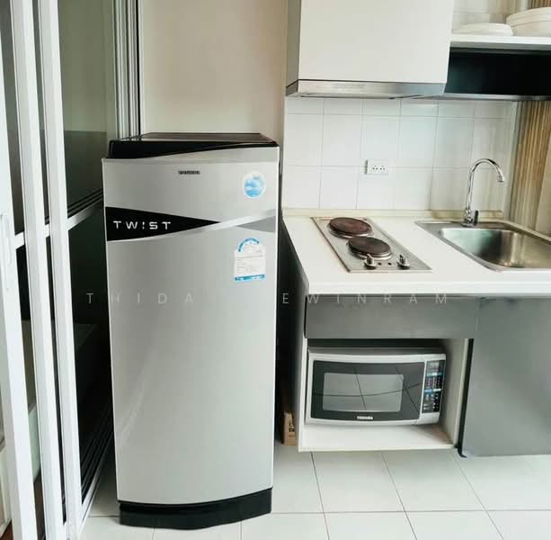 The Base Sukhumvit 77, Bangkok, 289 Sukhumvit 77 Road, Phra Kanong Nua, Watthana, Bangkok, 1 Bedroom, 31 sqm, Condo For Rent, by Thida Thewinram, 500223835 - DDproperty.com