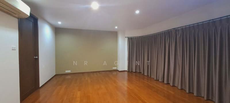 BAAN CHAROEN MITR EKKAMAI 10, Bangkok, Phra Kanong Nua, Watthana, Bangkok, 4 Bedrooms, 450 sqm, Townhouse For Rent, by NR AGENT, 500223846 - DDproperty.com