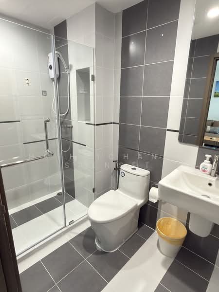 The Base Sukhumvit 77, Bangkok, 289 Sukhumvit 77 Road, Phra Kanong Nua, Watthana, Bangkok, Studio, 30 sqm, Condo For Rent, by Hathaichanok Saenset, 500223849 - DDproperty.com