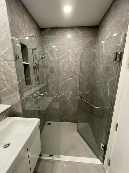 Mazarine Ratchayothin, Bangkok, Soi Phahonyothin 30, Phahonyothin Road, Chan Kasem, Chatuchak, Bangkok, Studio, 25 sqm, Condo For Rent, by Bangkok Agent Co.,Ltd., 500223851 - DDproperty.com