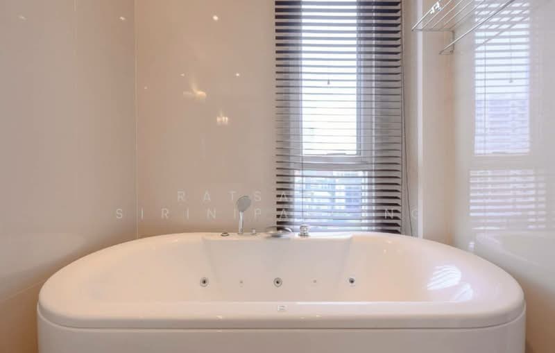 The Oleander, Bangkok, 44 Soi Sukhumvit 11, Khlongtoei Nua, Watthana, Bangkok, 2 Bedrooms, 125 sqm, Condo For Rent, by Ratsarin Sirinipaspong, 500223862 - DDproperty.com