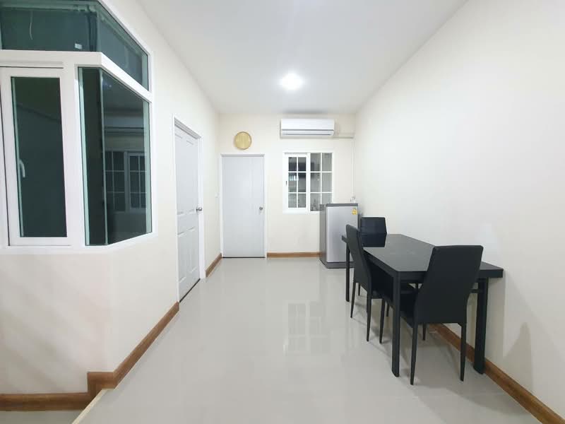 Townhome for sale with tenant, Nakhon Ratchasima, Mun Wai, Muang Nakhon Ratchasima, Nakhon Ratchasima, 3 Bedrooms, 210 sqm, Townhouse For Sale, by วิรณี, 500223895 - DDproperty.com