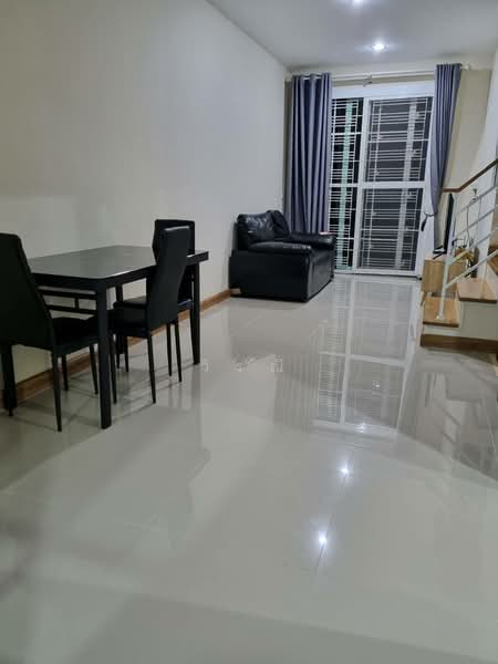 Townhome for sale with tenant, Nakhon Ratchasima, Mun Wai, Muang Nakhon Ratchasima, Nakhon Ratchasima, 3 Bedrooms, 210 sqm, Townhouse For Sale, by วิรณี, 500223895 - DDproperty.com