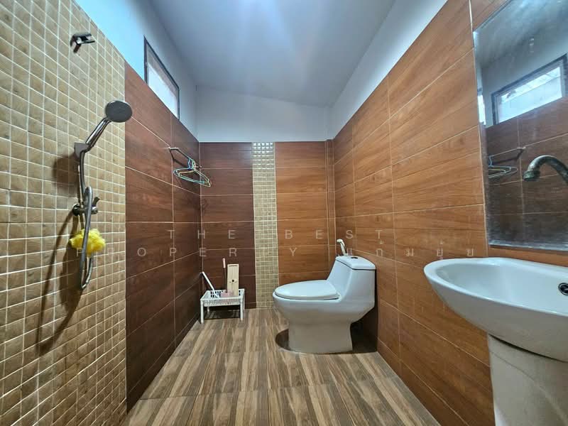 วรัญญาวิลเลจ ชลบุรี (Varanya Village), Chon Buri (Pattaya), Na Pa, Muang Chon Buri, Chon Buri (Pattaya), 2 Bedrooms, 150 sqm, Single Detached House For Sale, by The Best Property แก้มยุ้ย, 500223901 - DDproperty.com