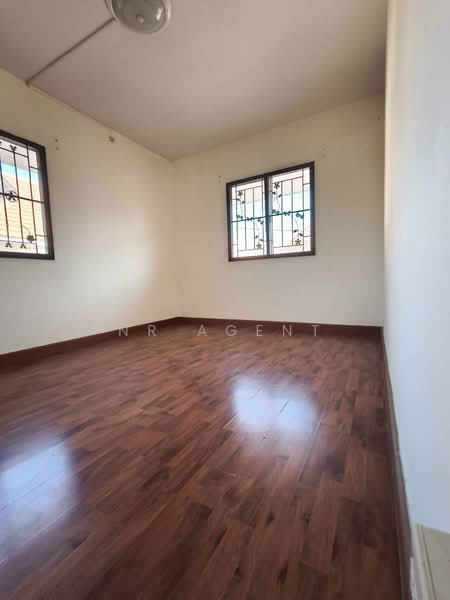 Pruksa 28/1, Samut Prakan, Praksa Road, Phreak Sa Mai, Muang Samut Prakarn, Samut Prakan, 3 Bedrooms, 110 sqm, Townhouse For Sale, by NR AGENT, 500223921 - DDproperty.com