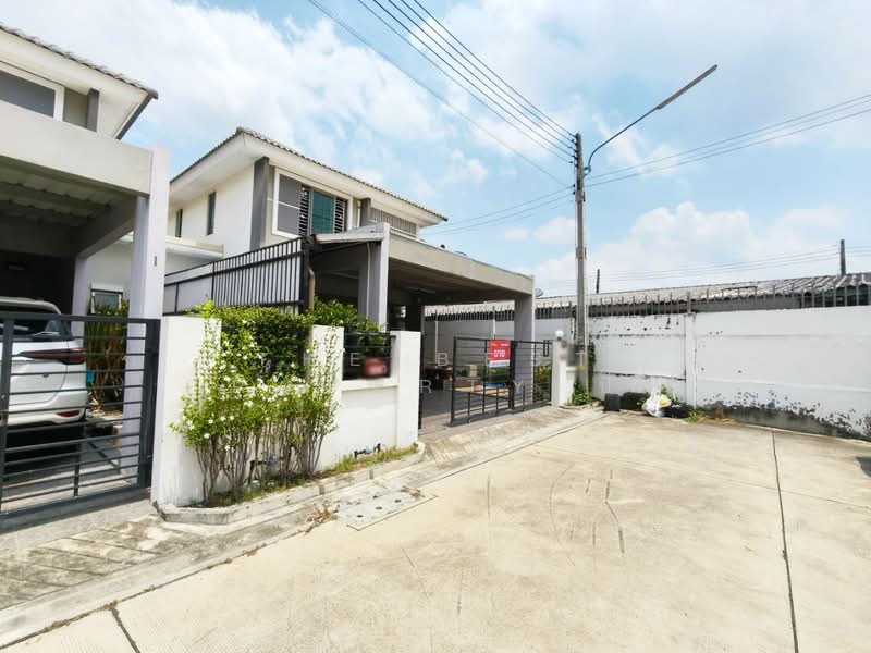 ขาย - Family City Pantong : แฟมิลี่ ซิตี้ พานทอง, ชลบุรี