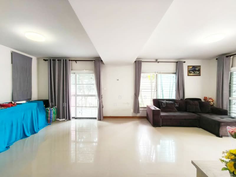 ขาย - Family City Pantong : แฟมิลี่ ซิตี้ พานทอง, ชลบุรี