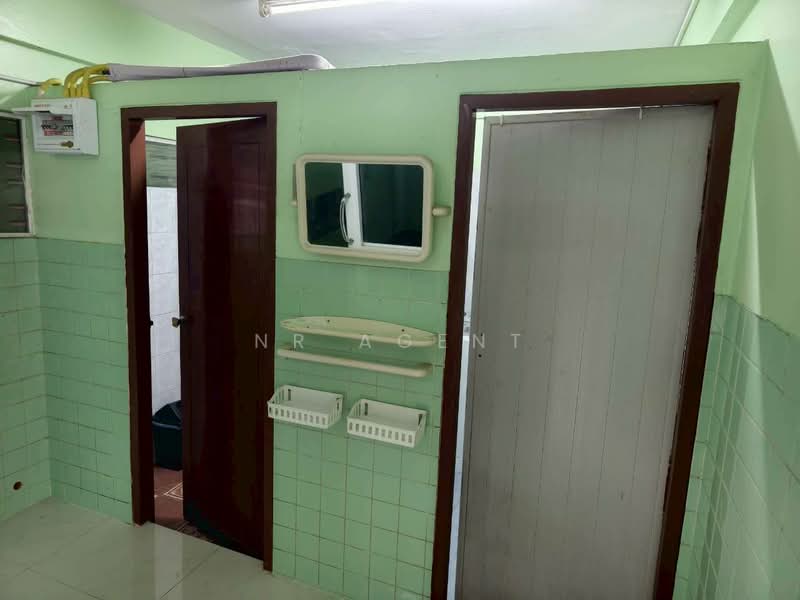 บ้านแฝด สุขสวัสดิ์ 64, Samut Prakan, Bang Phung, Phra Pra Daeng, Samut Prakan, 3 Bedrooms, 200 sqm, Semi-Detached House (Twin House) For Sale, by NR AGENT, 500223940 - DDproperty.com