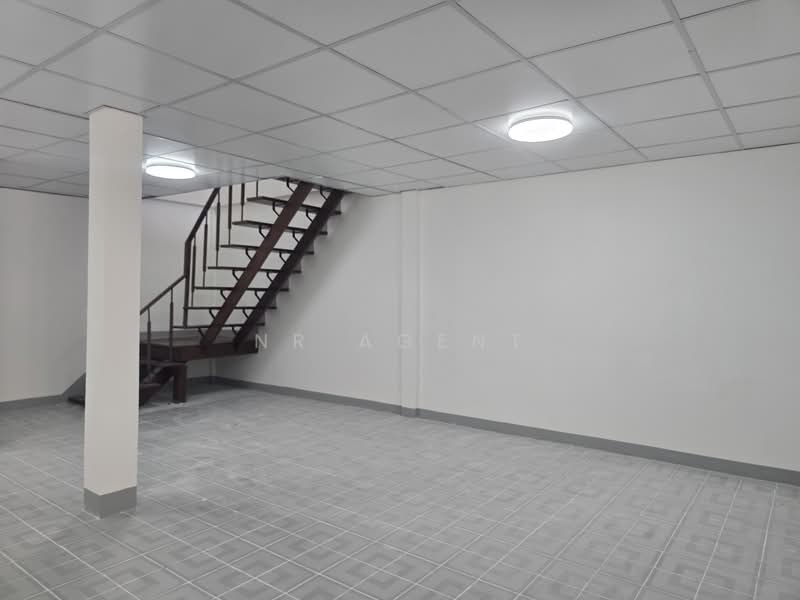 ทาวน์เฮาส์ ซอยประชาราษฏร์บำเพ็ญ 16 แยก 3, กรุงเทพ, ห้วยขวาง, ห้วยขวาง, กรุงเทพ, 168 ตร.ม., ทาวน์เฮ้าส์ ขาย, โดย NR AGENT, 500223951 - DDproperty.com