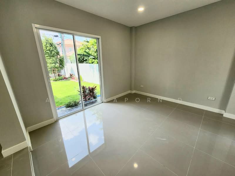 Chaiyapruek Bangbuathong, Nonthaburi, Soi Chaiyapruek Village, Bang Bua Thong, Bang Bua Thong, Nonthaburi, 4 Bedrooms, 254 sqm, Single Detached House For Sale, by Angsanaporn D, 500223956 - DDproperty.com