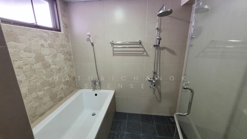 For Rent - Govind Tower, Bangkok