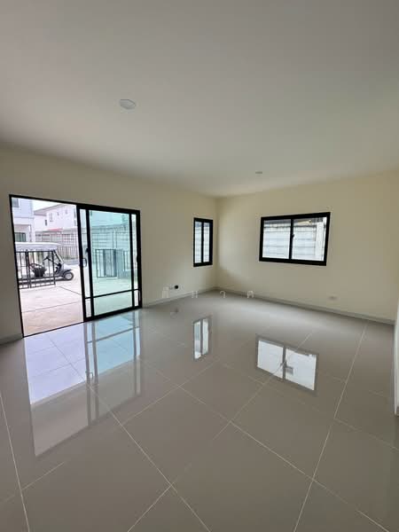 The Plant Sukhumvit-Bangpu, Samut Prakan, Sukhumvit Road, Bang Pu Mai, Muang Samut Prakarn, Samut Prakan, 3 Bedrooms, 137 sqm, Townhouse For Sale, by Saleple789 ขายบ้าน, 500223977 - DDproperty.com