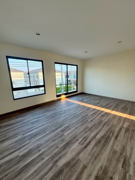 The Plant Sukhumvit-Bangpu, Samut Prakan, Sukhumvit Road, Bang Pu Mai, Muang Samut Prakarn, Samut Prakan, 3 Bedrooms, 137 sqm, Townhouse For Sale, by Saleple789 ขายบ้าน, 500223977 - DDproperty.com